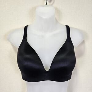 Victoria's Secret Semi Demi Bra 34D Black Satin Multi Way Straps Uplift Wireless